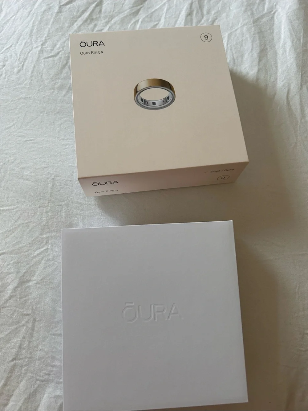 ŌURA Ring 4 Size 9 - Gold
